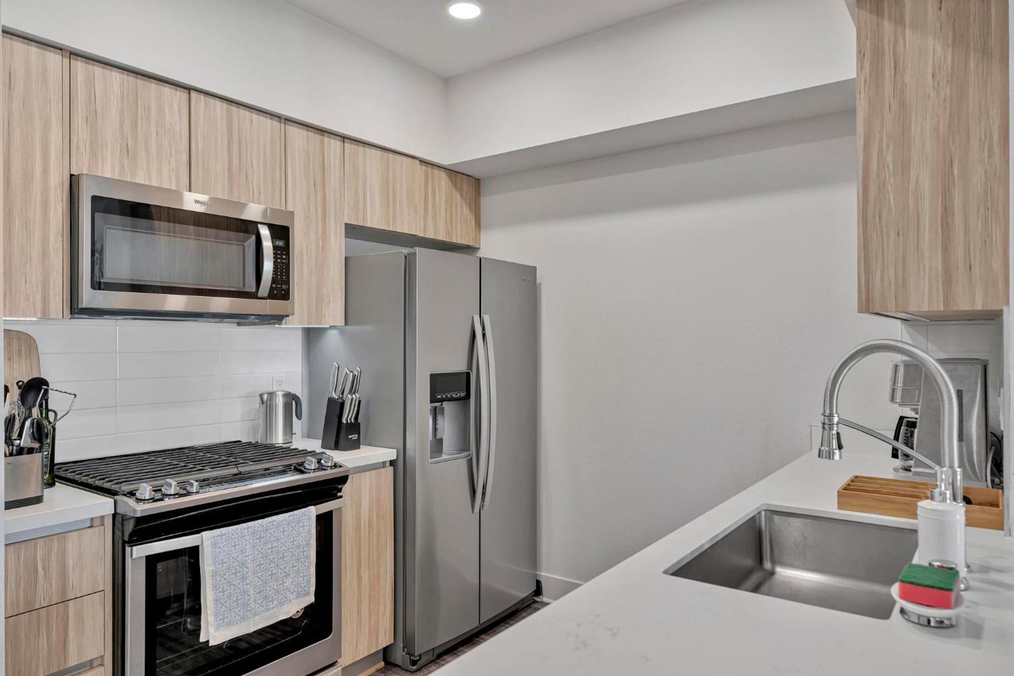 4 Santamonica De Lux Apartamento *